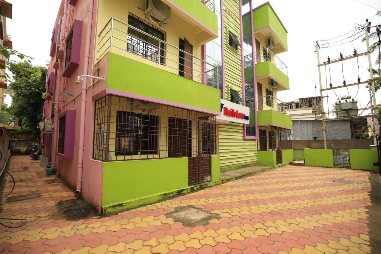 Railview Inn Bhubaneswar Exteriör bild