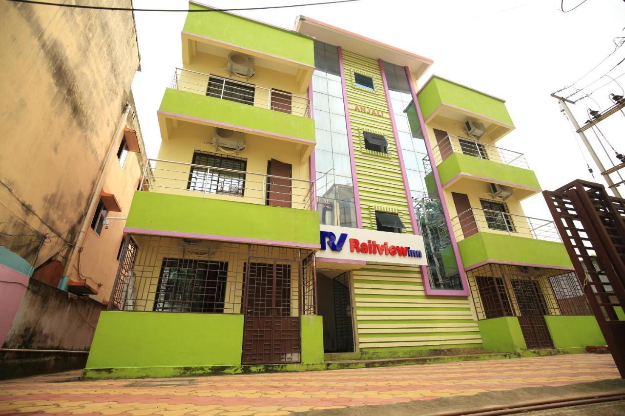 Railview Inn Bhubaneswar Exteriör bild